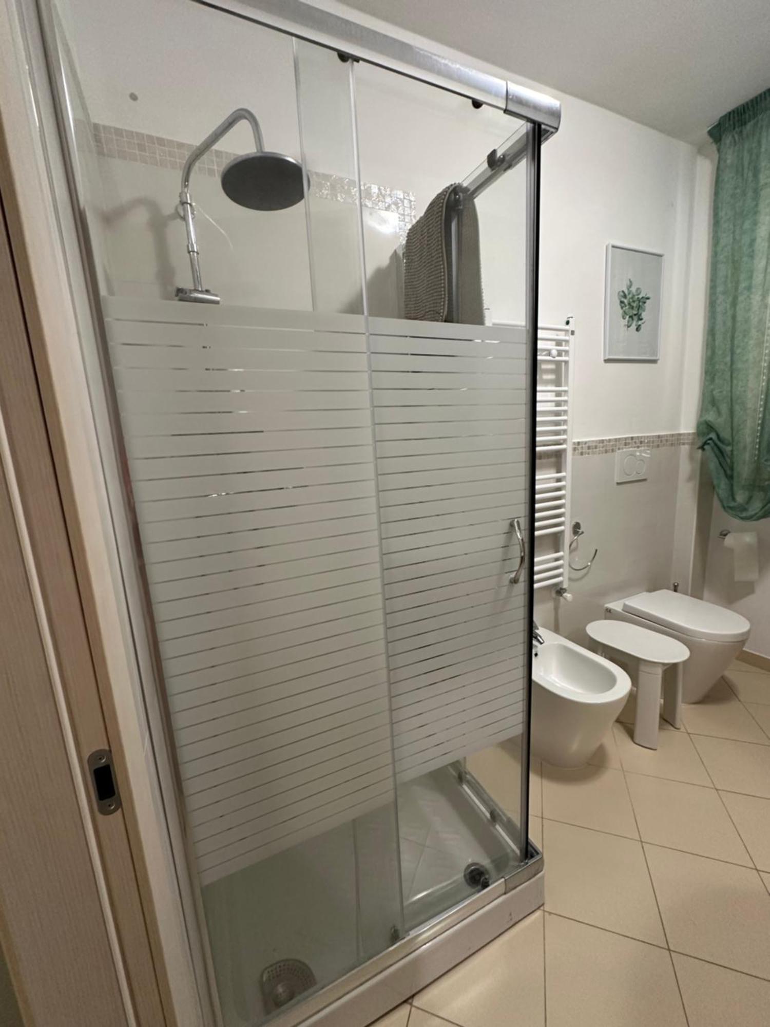 La Kasina Hotel Livorno Bagian luar foto