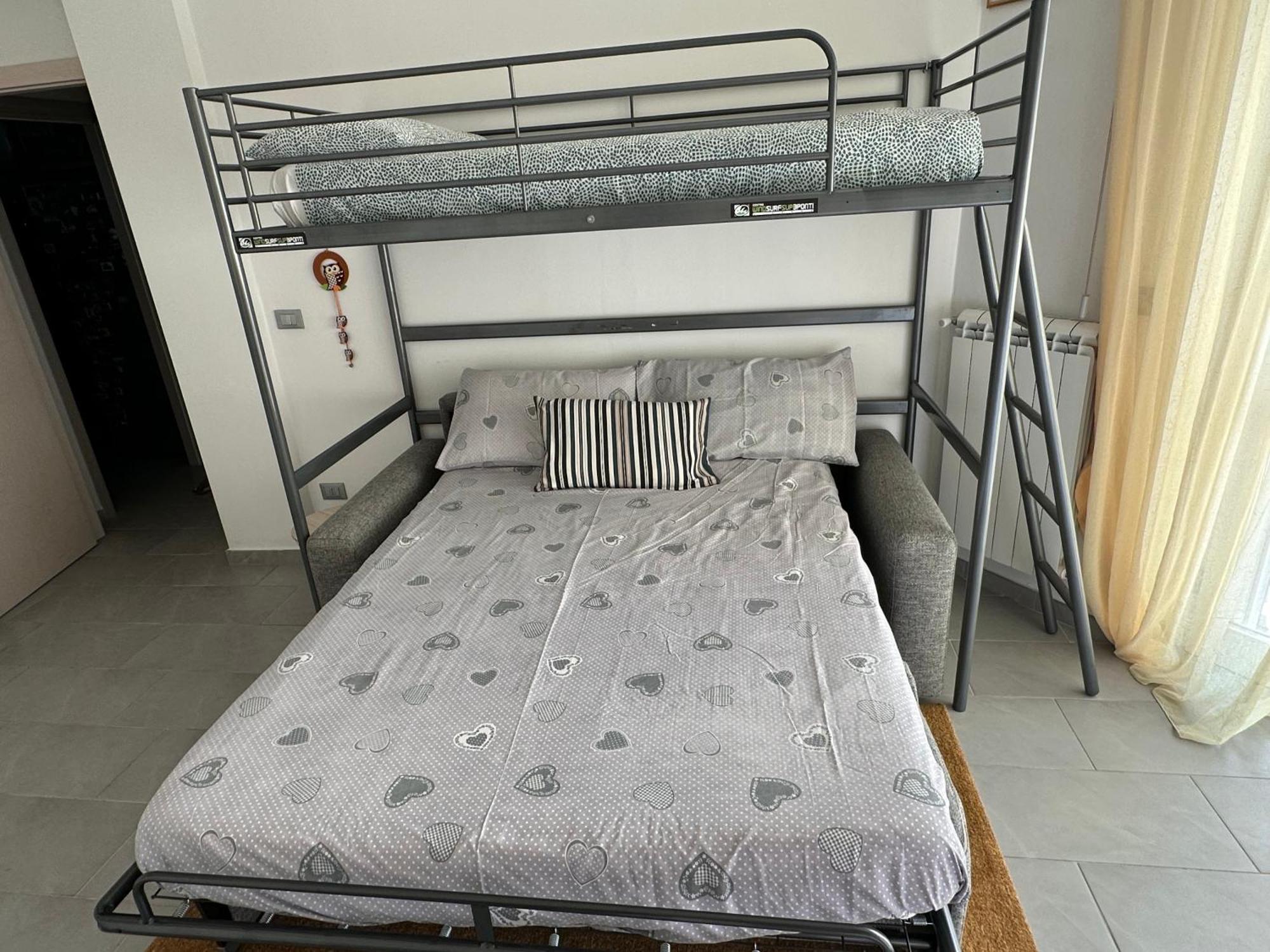 La Kasina Hotel Livorno Bagian luar foto